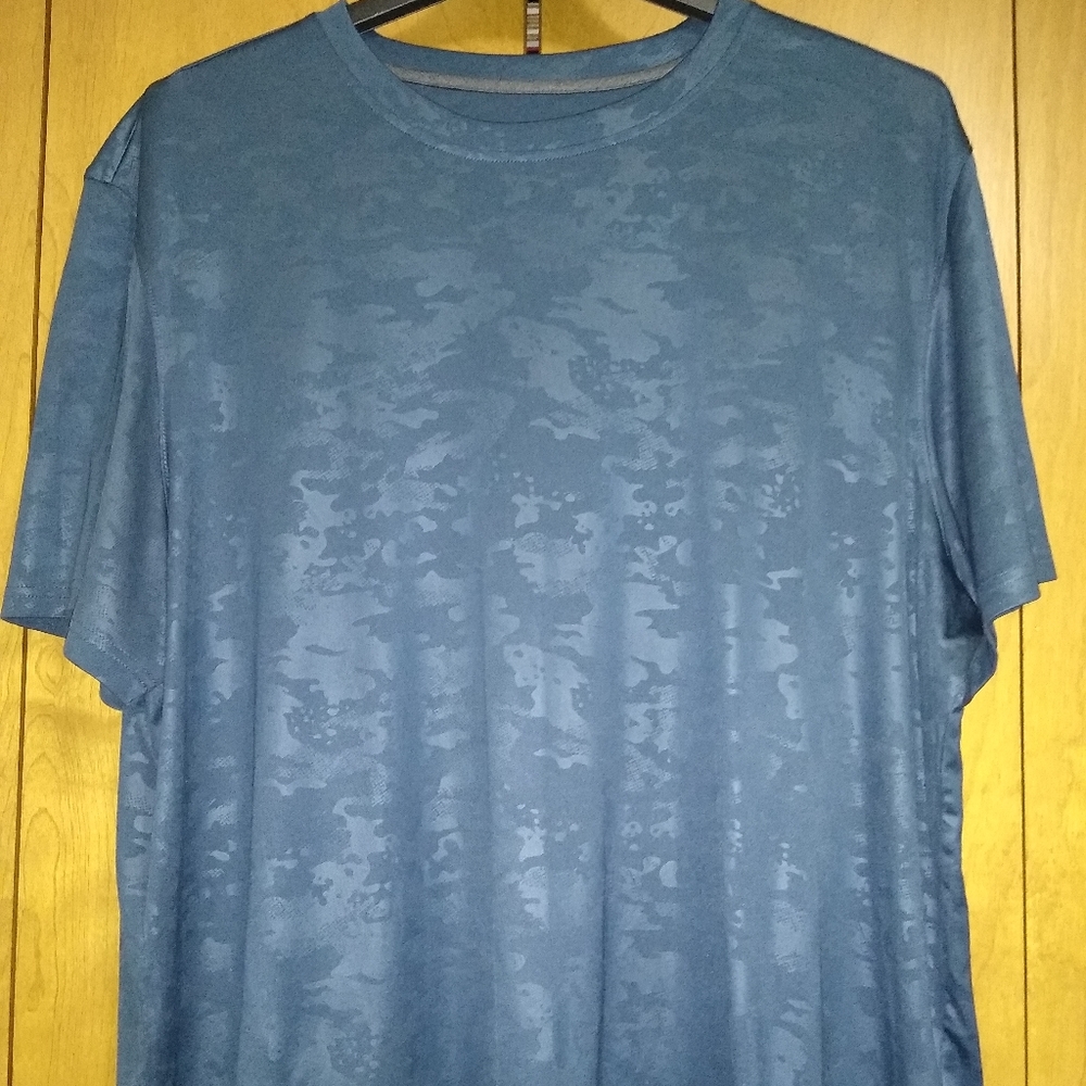Men's shirts lot.